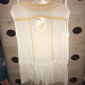 Anthropologie Tops - Anthropology Ranna Gill Embroidered Blouse Anthropologie Tops - Anthropology Ranna Gill Embroidered Blouse